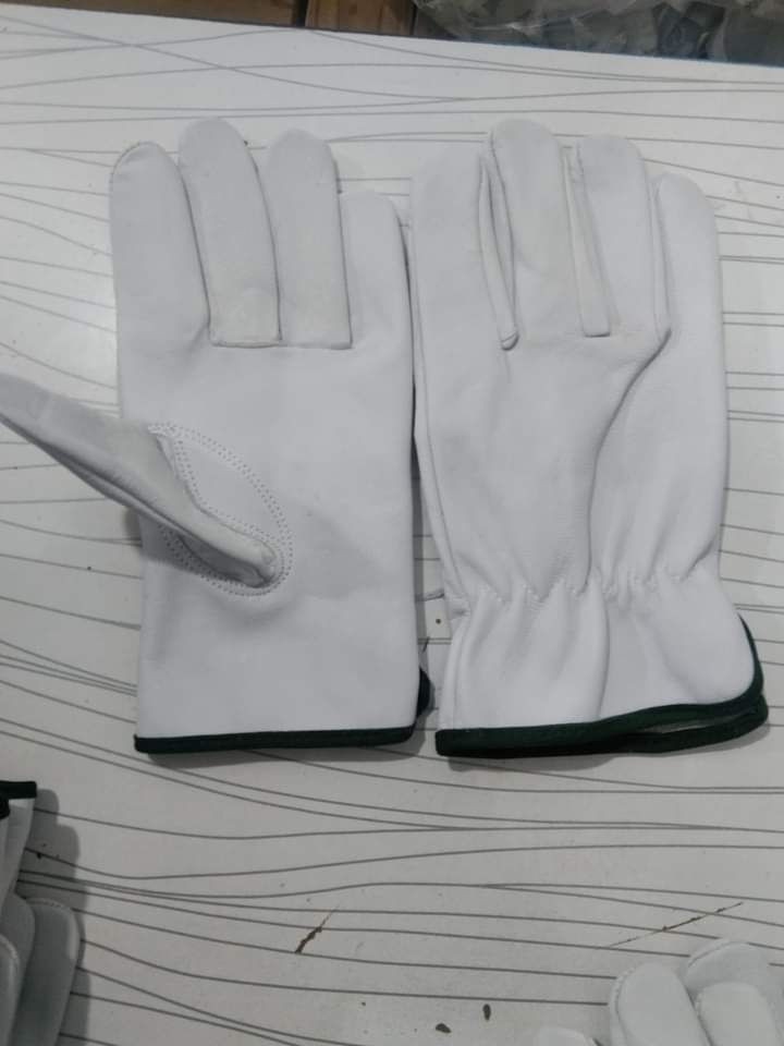 Driver gloves