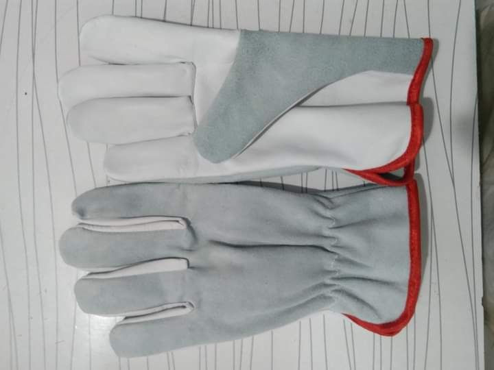 Driver gloves