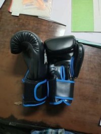Men boxing gloves